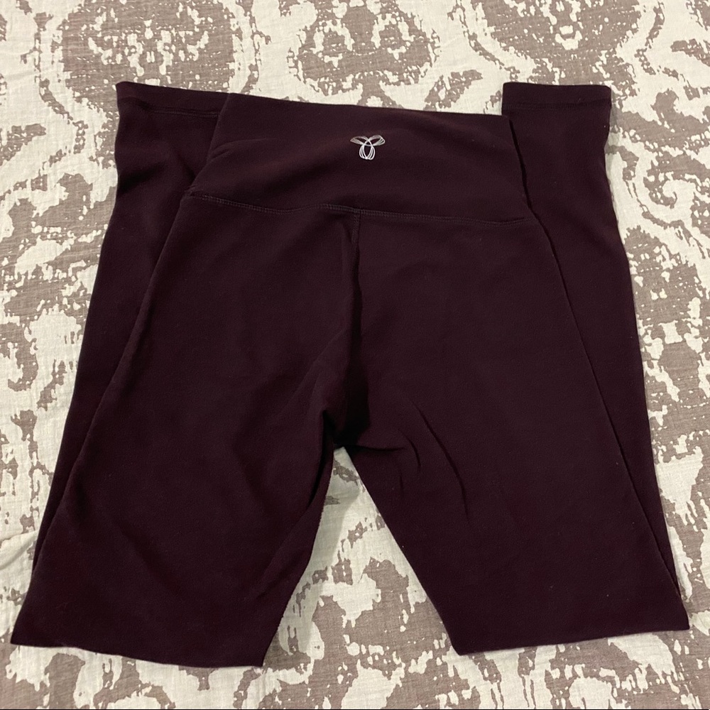 Aritzia TNA Atmosphere Leggings